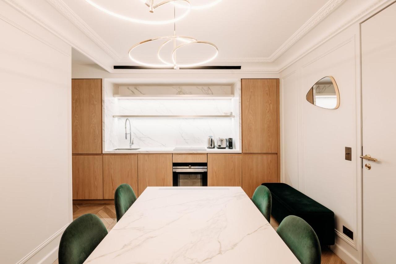 Highstay - Luxury Serviced Apartments - Louvre-Rivoli Paris Exterior foto