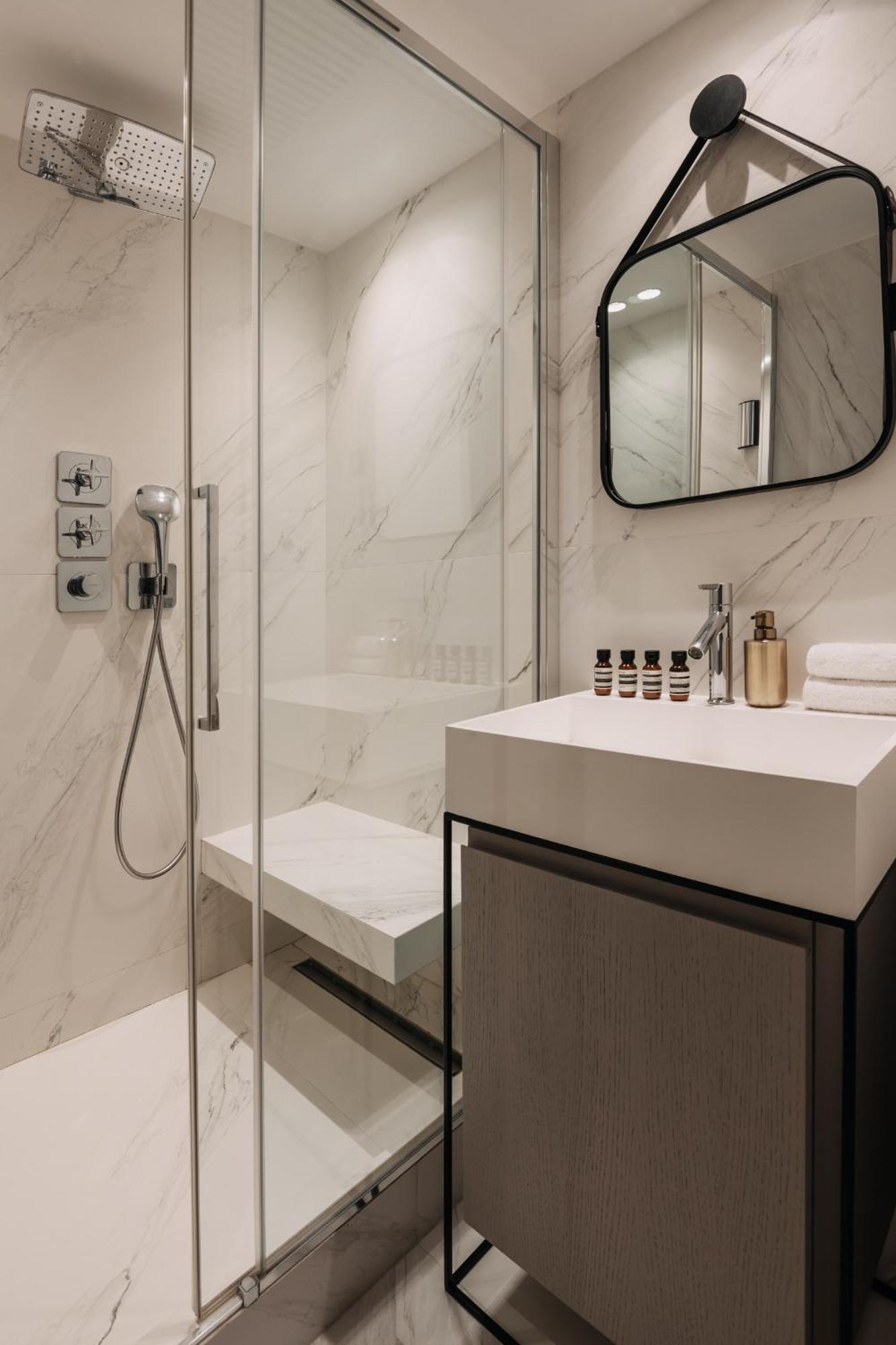 Highstay - Luxury Serviced Apartments - Louvre-Rivoli Paris Exterior foto